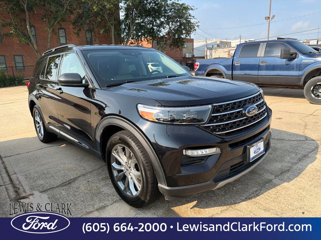 2020 Ford Explorer