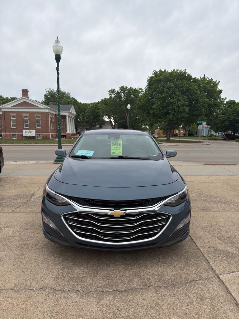 1G1ZD5ST7SF119107