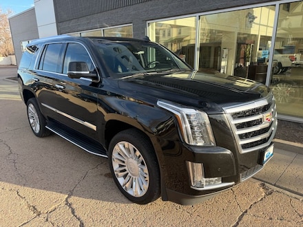 2017 CADILLAC Escalade Luxury SUV