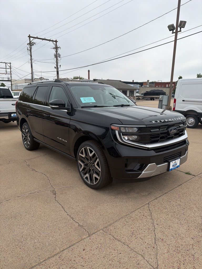 2026 Ford Expedition Platinum 4x4's photo