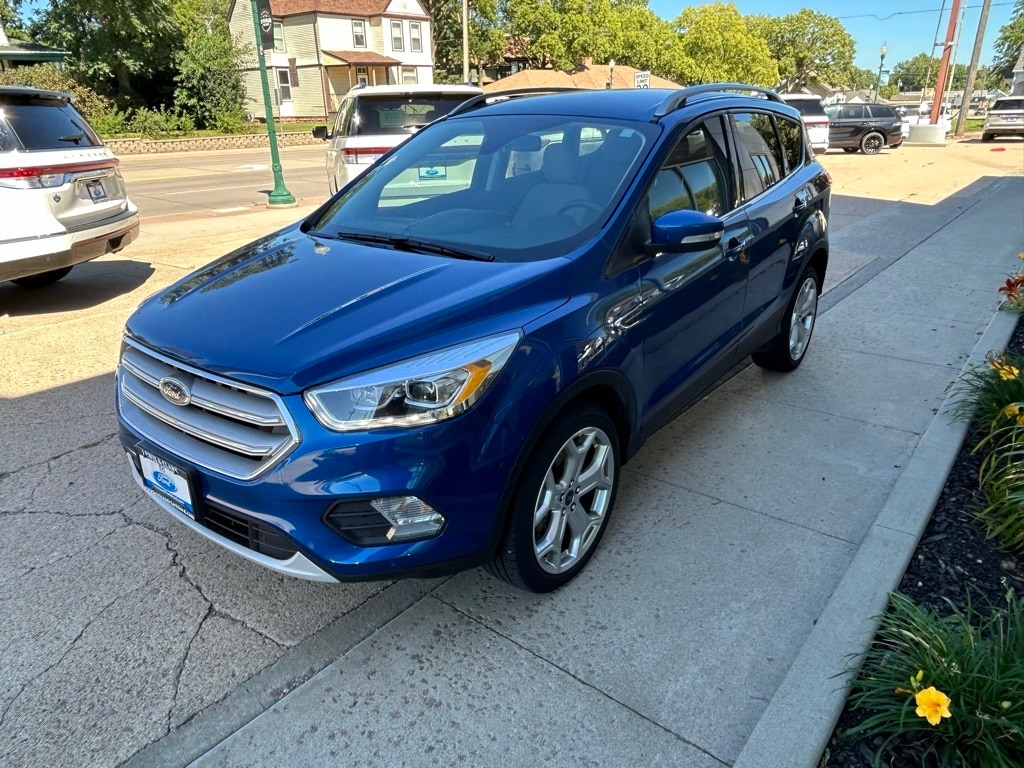 Used 2019 Ford Escape Titanium with VIN 1FMCU9J90KUB59966 for sale in Yankton, SD