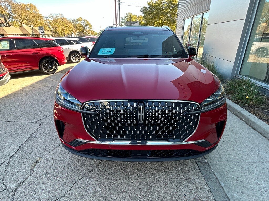 2025 Lincoln Aviator Reserve photo 3