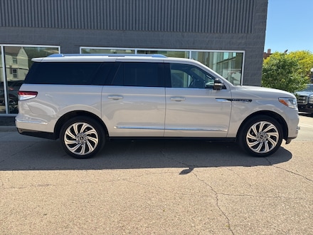 2024 Lincoln Navigator L Reserve SUV