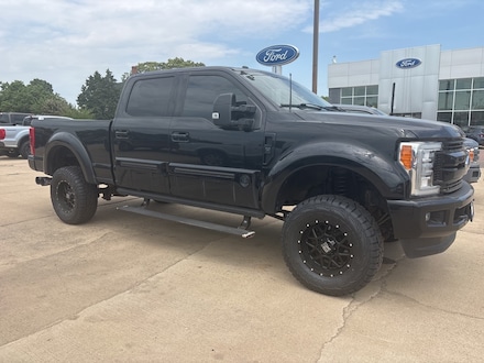 2017 Ford F-250SD Lariat Black Ops Truck