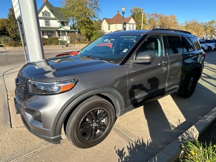 2022 Ford Explorer XLT SUV