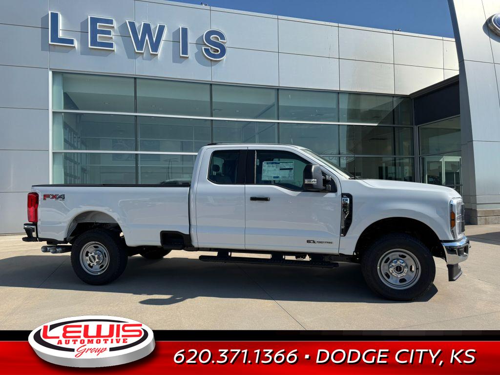 2026 Ford F-350 XL photo 4