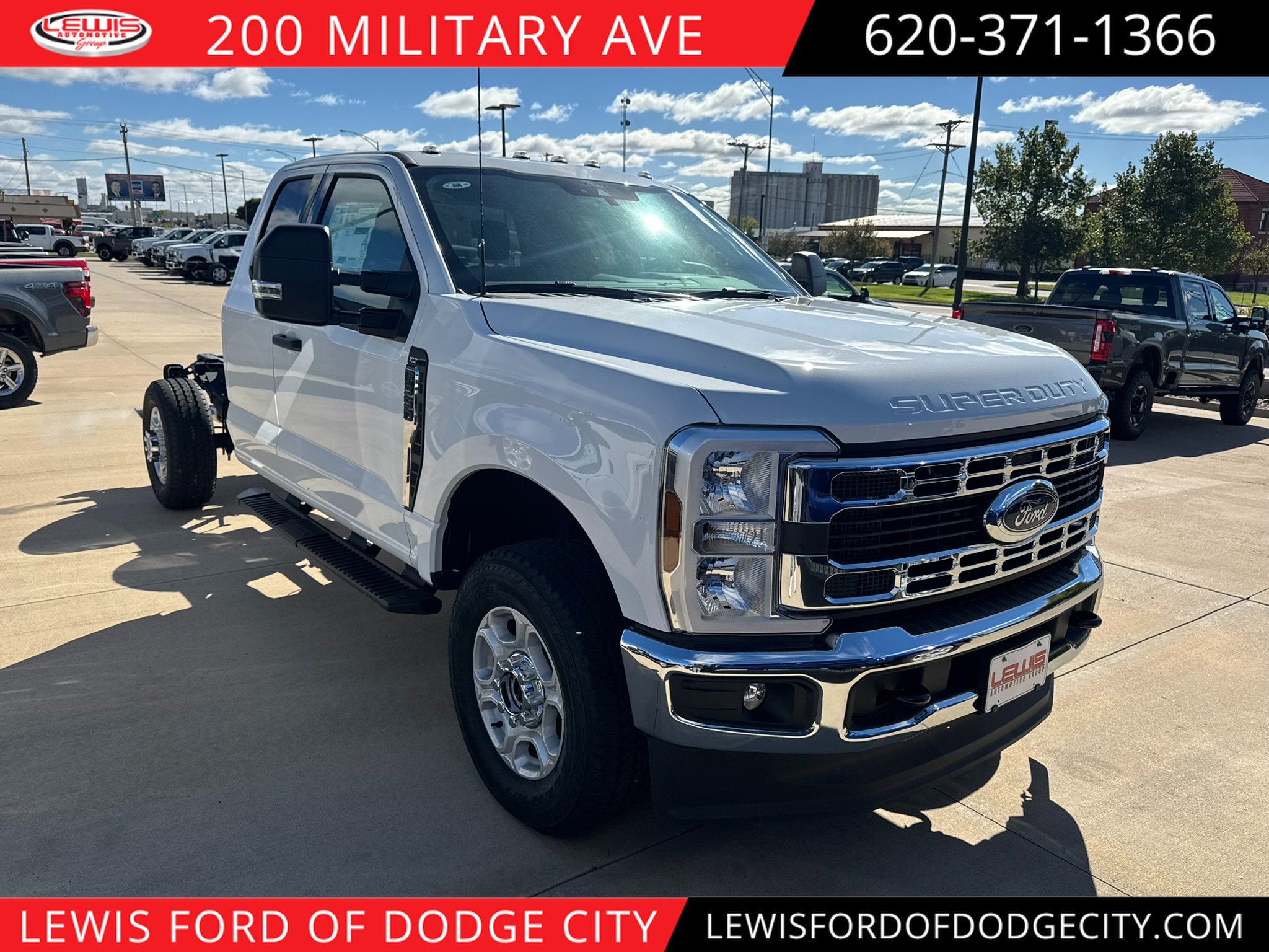 2026 Ford F-350 Super Duty Chassis Cab