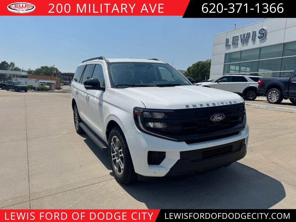 2026 Ford Expedition Active 4x4's photo