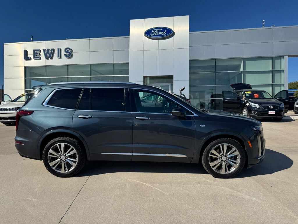 Used 2021 Cadillac XT6 Premium Luxury Sport Utility