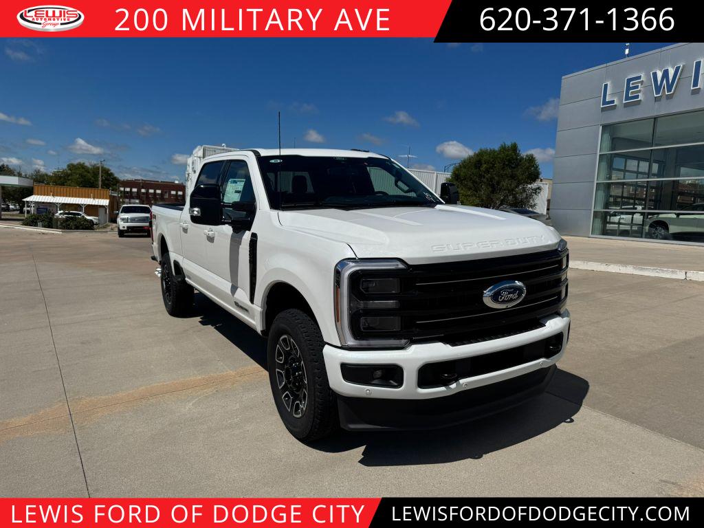 2026 Ford F-250 Super Duty Platinum's photo