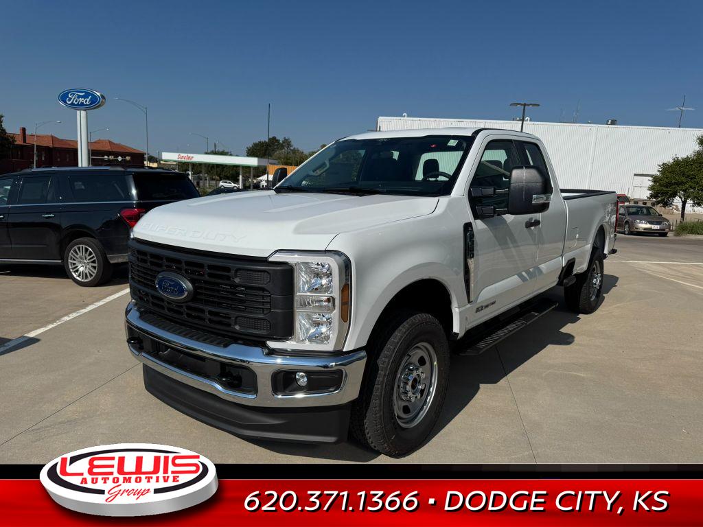 2026 Ford F-350 XL photo 2