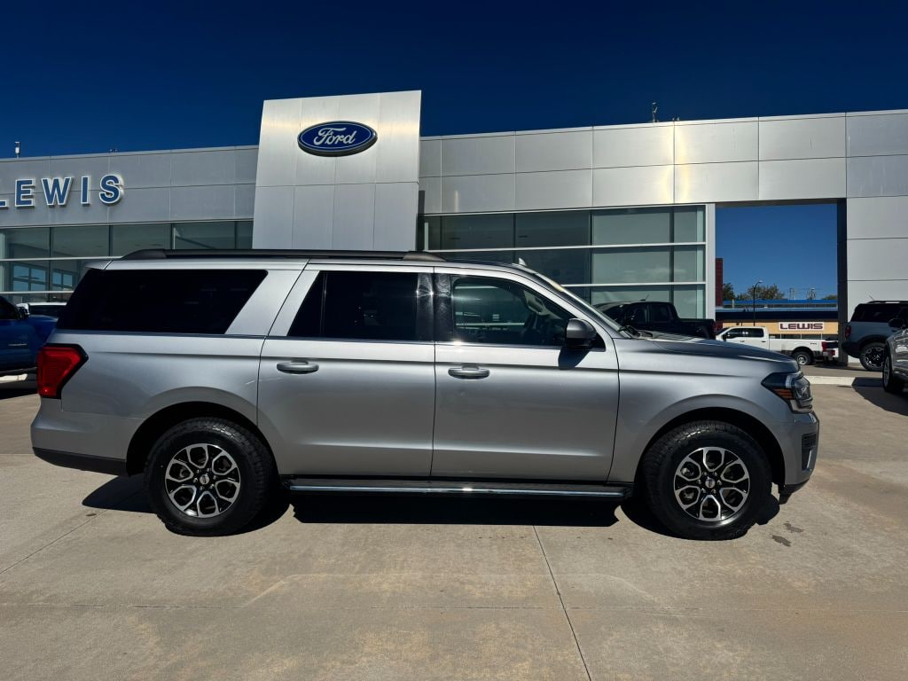 Used 2023 Ford Expedition MAX XLT Sport Utility
