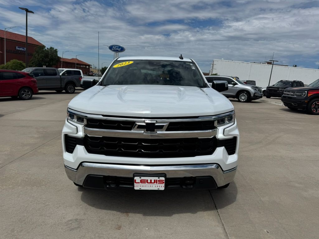 Used 2023 Chevrolet Silverado LT 4x4 Crew Cab