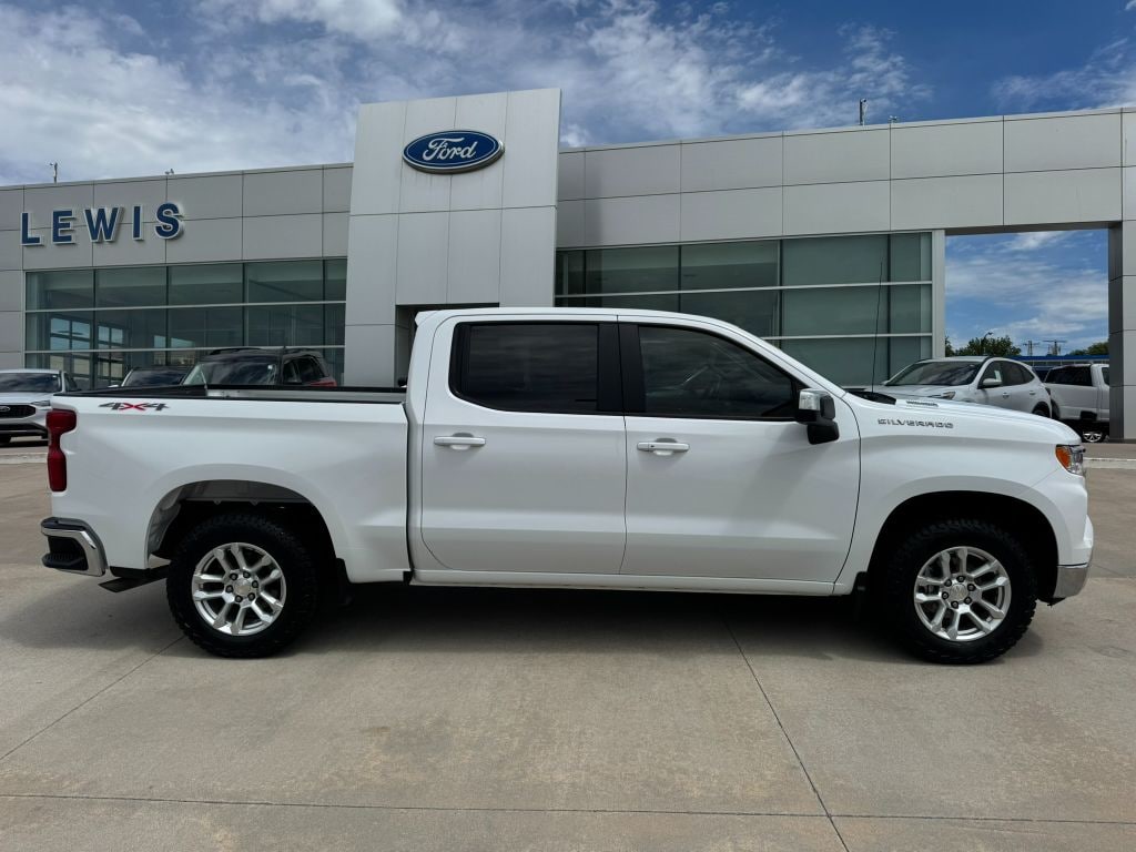 Used 2023 Chevrolet Silverado LT 4x4 Crew Cab