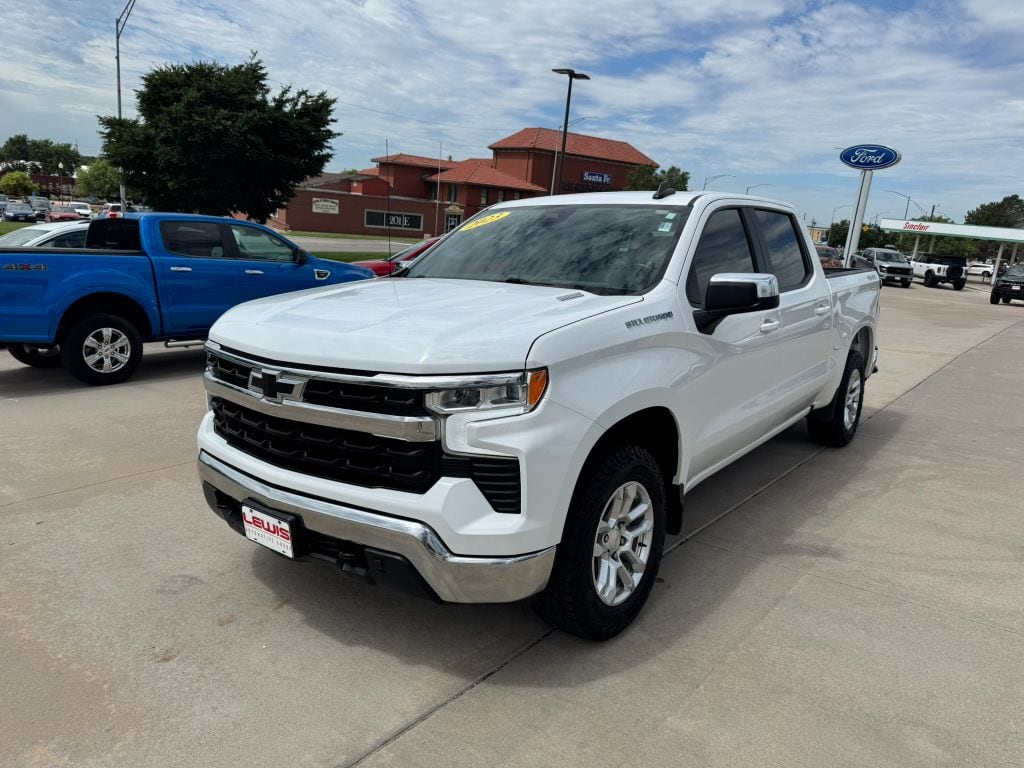 Used 2023 Chevrolet Silverado LT 4x4 Crew Cab