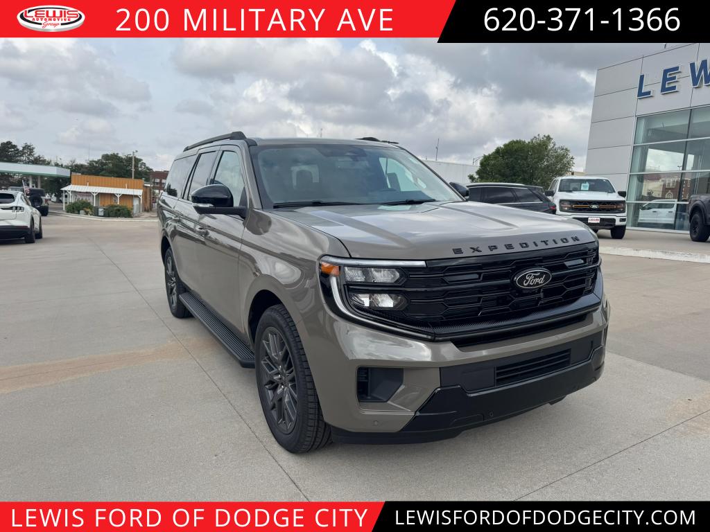 2026 Ford Expedition Active MAX 4x4's photo