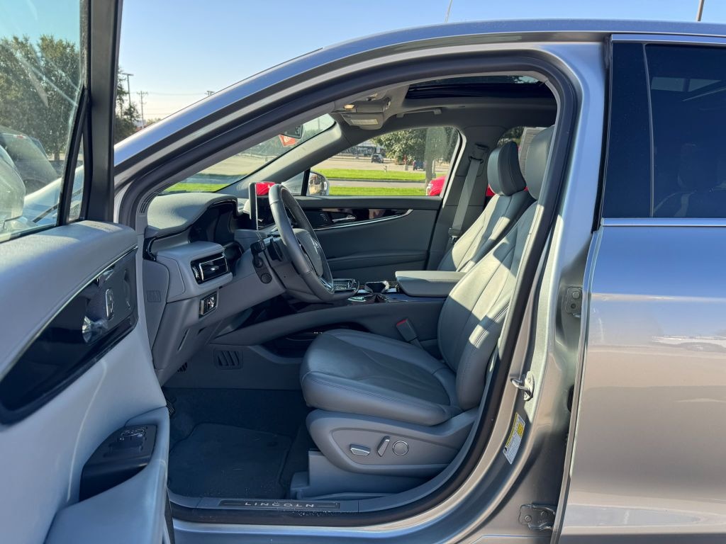 Used 2022 Lincoln Nautilus Reserve SUV