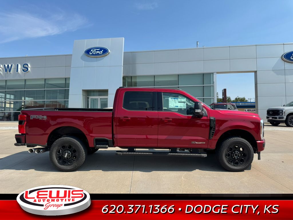 2025 Ford F-250 Lariat photo 3