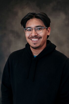 Staff member Izack Arias from ID_e4f01e