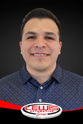 Staff member Miguel Reyes from ID_a561626cf38e