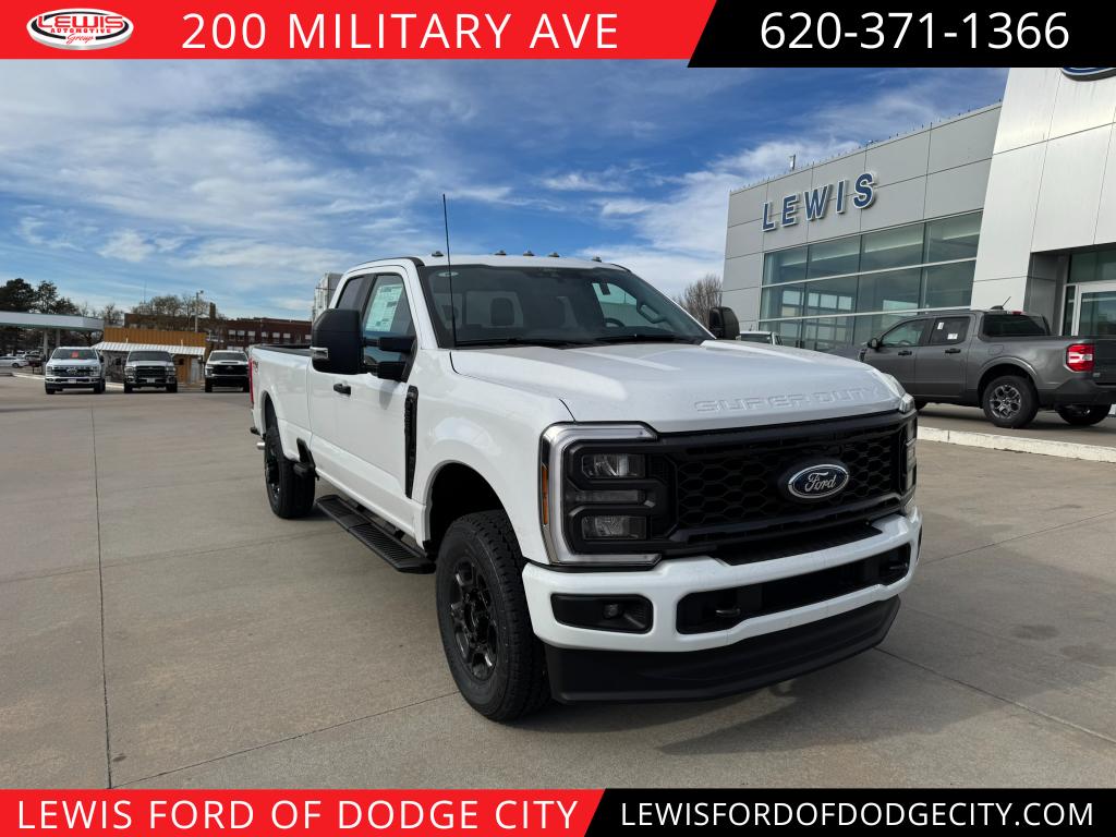 2026 Ford F-250 Super Duty XL's photo