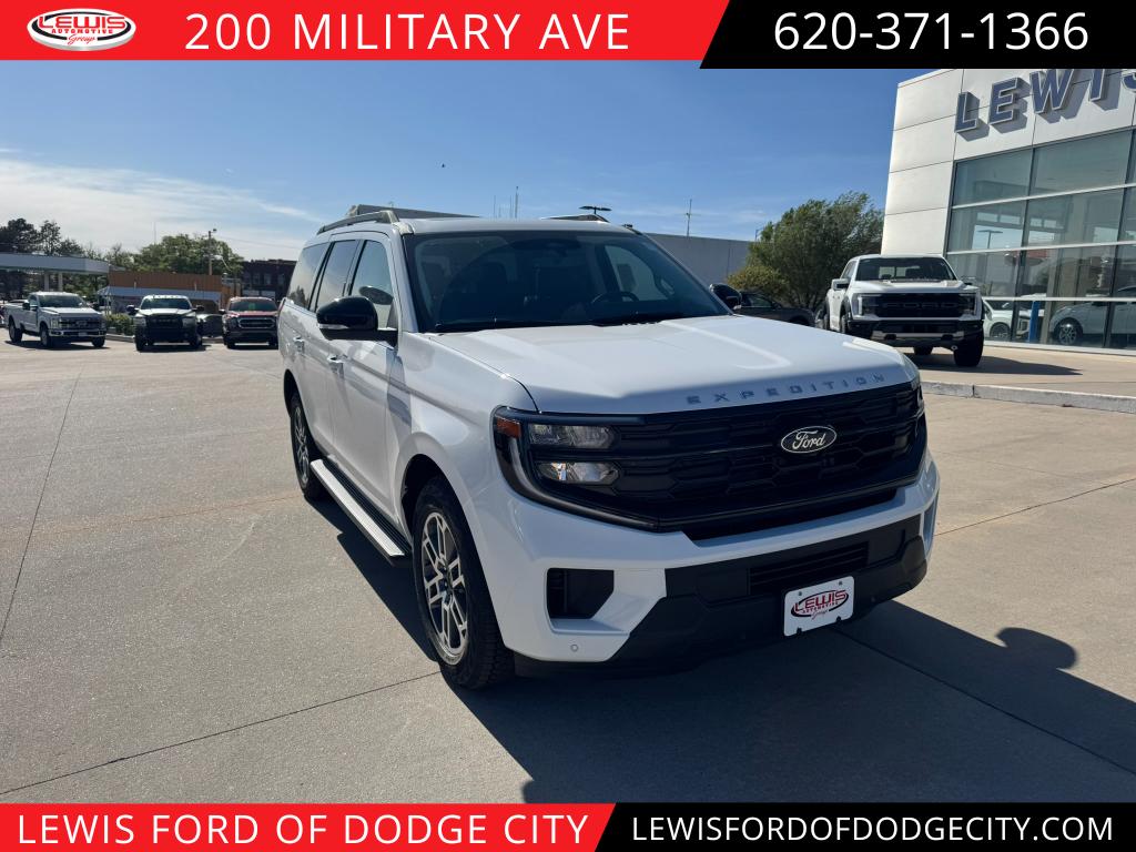 2026 Ford Expedition Active 4x4's photo