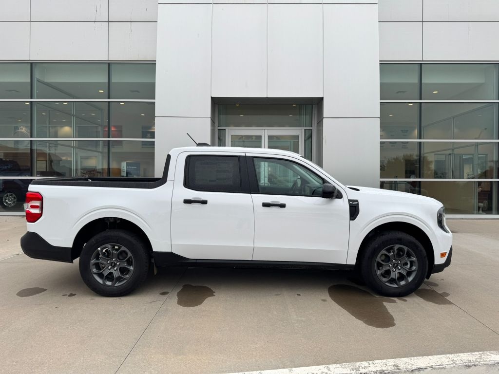 New 2025 Ford Maverick XLT TRUCK