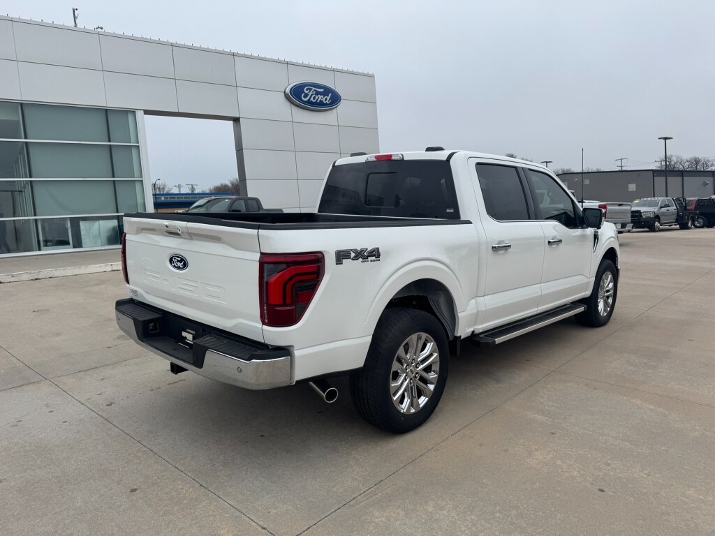 New 2025 Ford F-150 Lariat TRUCK