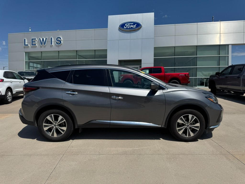 Used 2023 Nissan Murano SV SUV