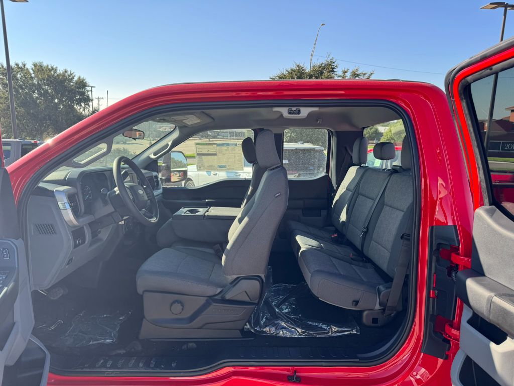 2026 Ford F-350 Super Duty XL - Photo 8