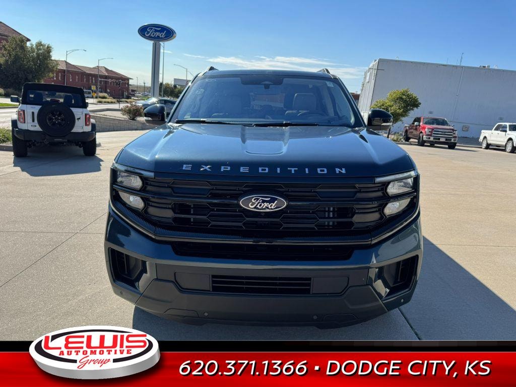 New 2025 Ford Expedition MAX Active MAX SUV