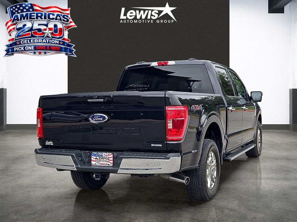 Used 2022 Ford F-150 XLT Truck SuperCrew Cab