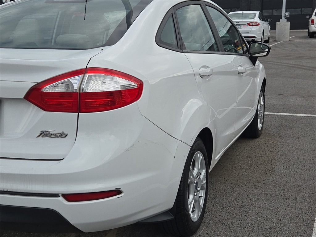Used 2015 Ford Fiesta SE Sedan