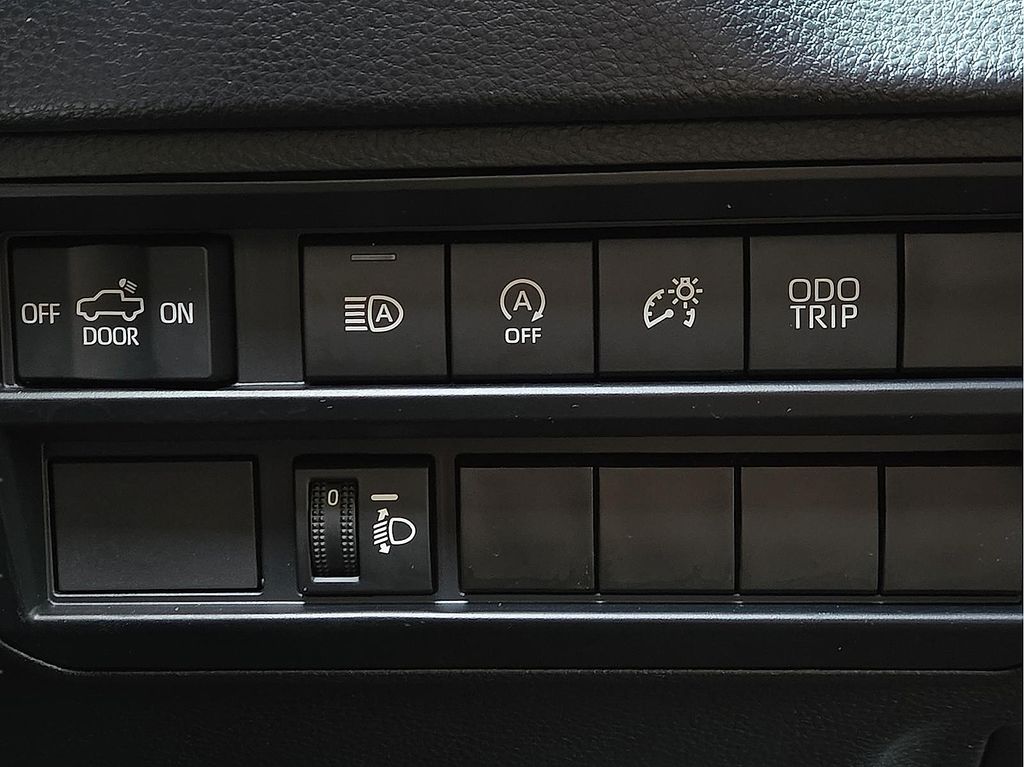 2023 Toyota Tundra SR5 - Photo 17