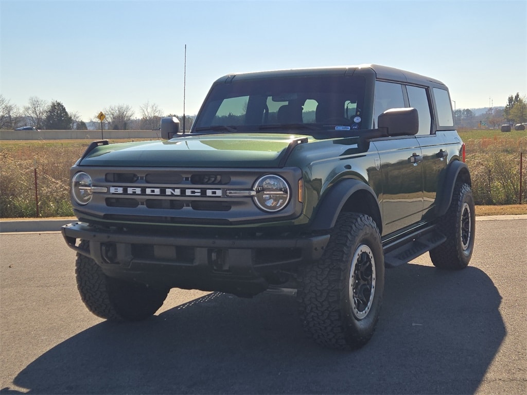2023 Ford Bronco 4-Door Big Bend's photo