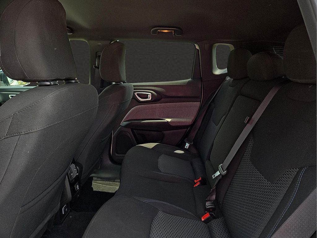 2025 Jeep Compass Sport - Photo 9