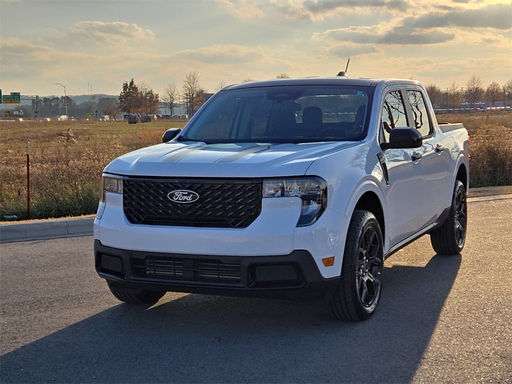 2025 Ford Maverick XLT's photo