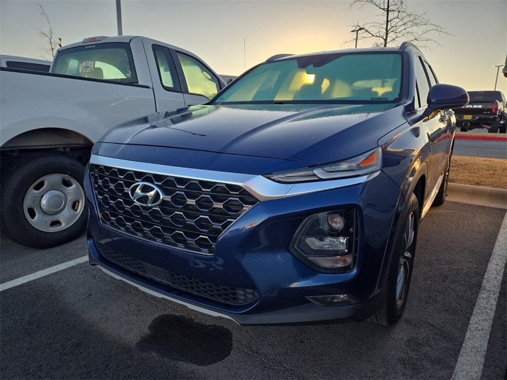 2019 Hyundai Santa Fe SEL Plus's photo