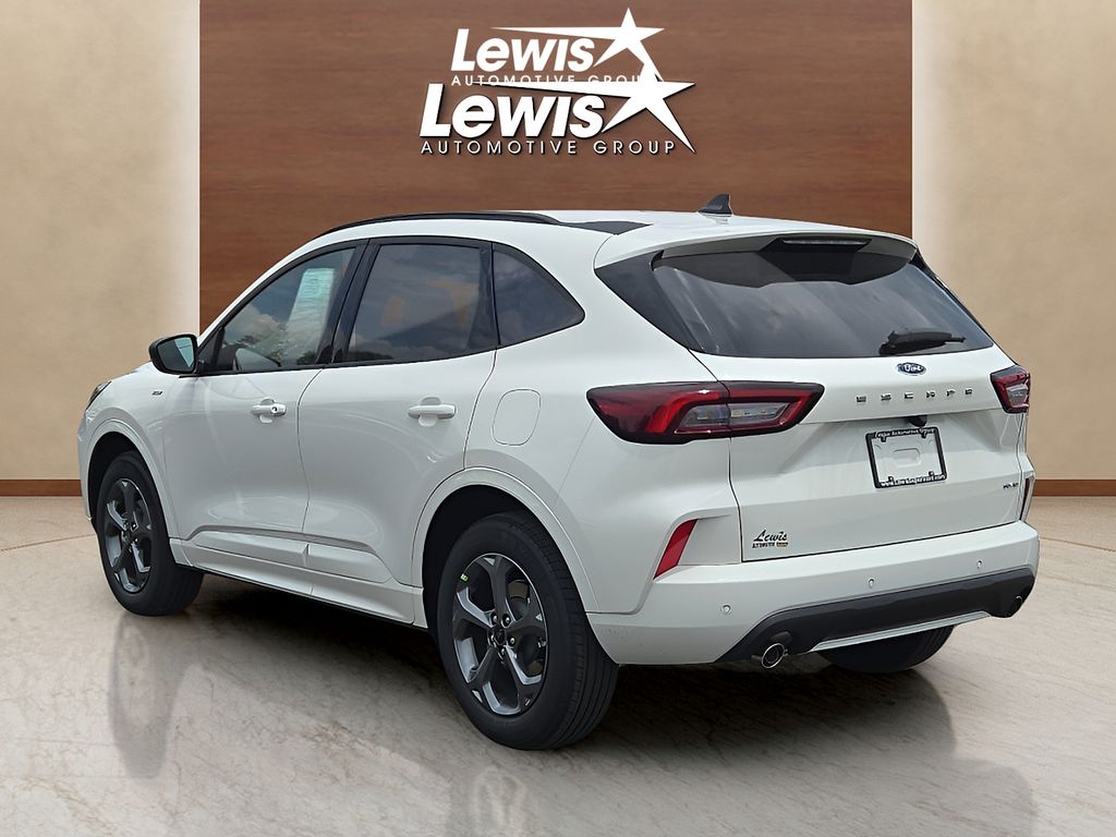 2024 Ford Escape ST-Line - Photo 4