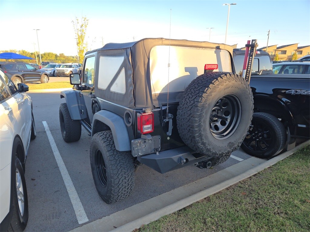 2015 Jeep Wrangler Rubicon photo 3