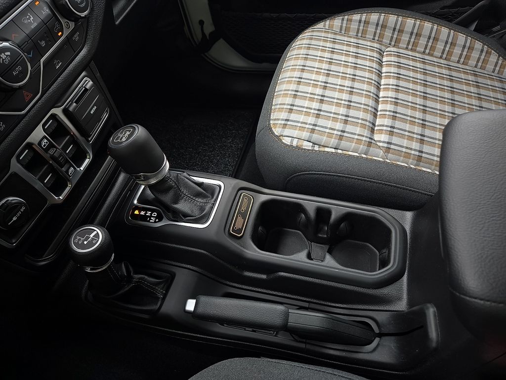 2026 Jeep Wrangler 4-Door 85th Anniversary Edition - Photo 20