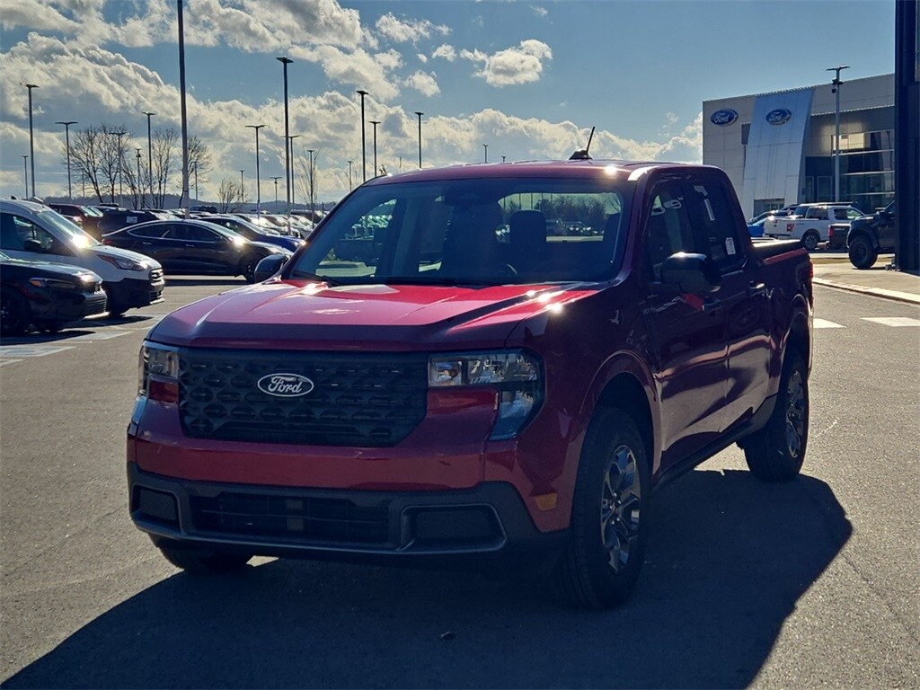 New 2025 Ford Maverick XLT Truck SuperCrew