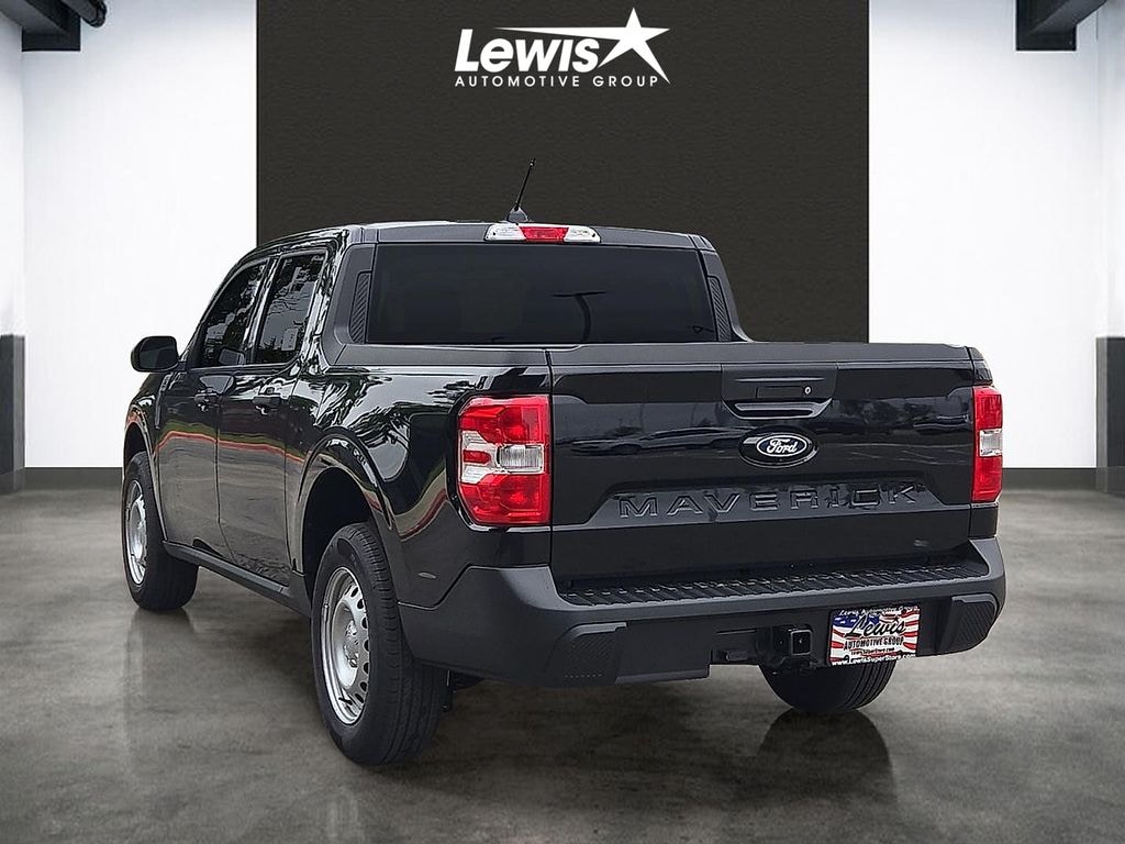 New 2026 Ford Maverick XL Truck SuperCrew
