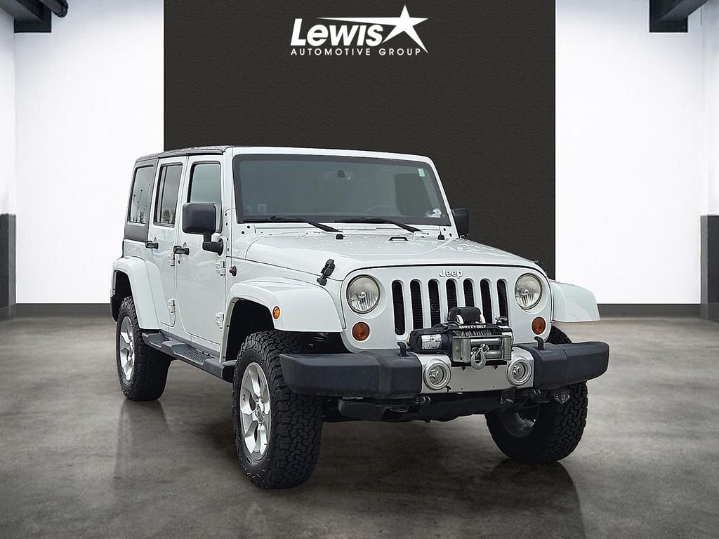 2013 Jeep Wrangler Unlimited Sahara - Photo 6