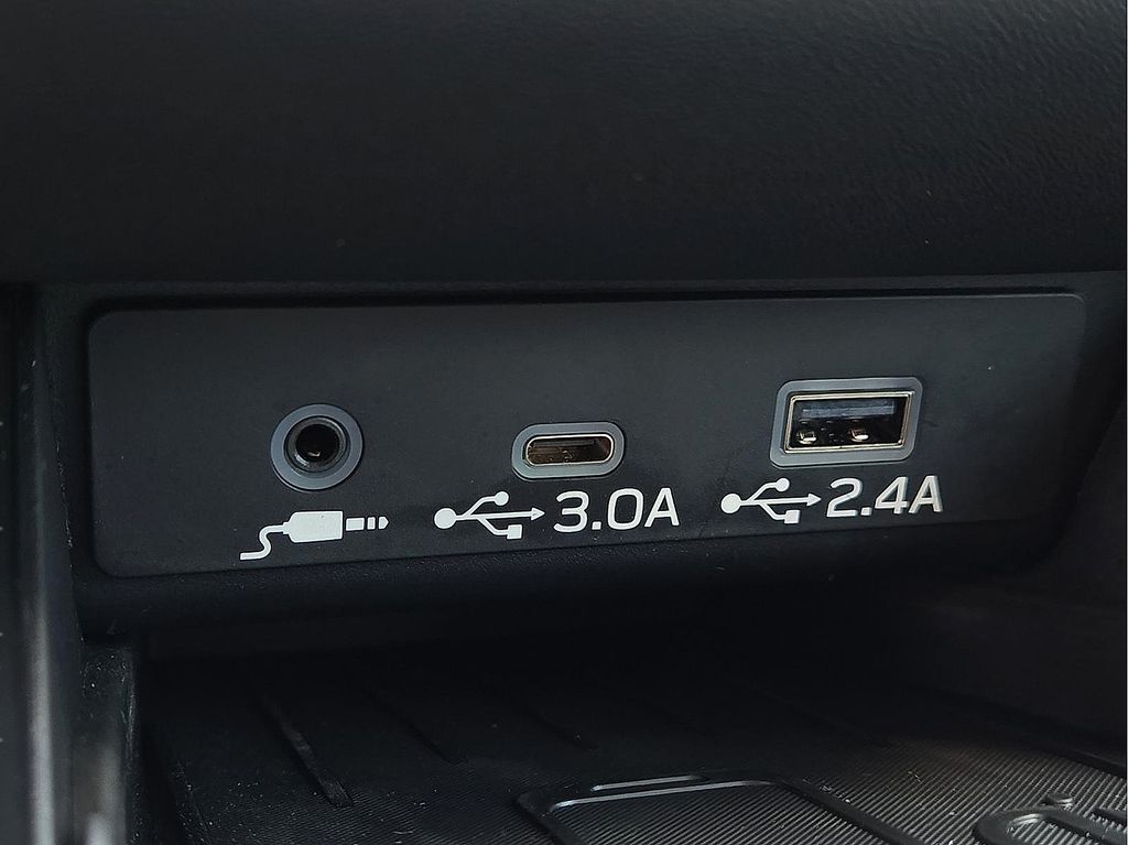 2025 Subaru Outback Touring - Photo 15