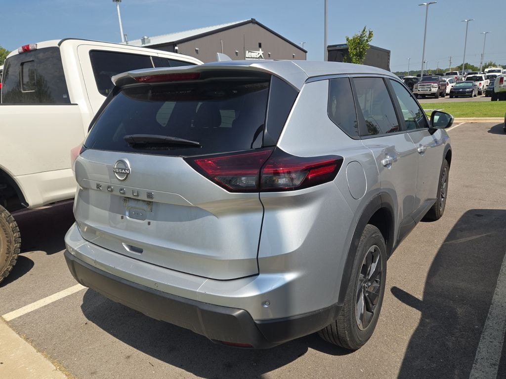 Used 2025 Nissan Rogue SV SUV