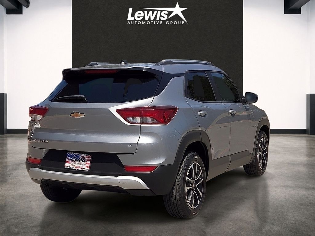 Used 2025 Chevrolet Trailblazer LT SUV