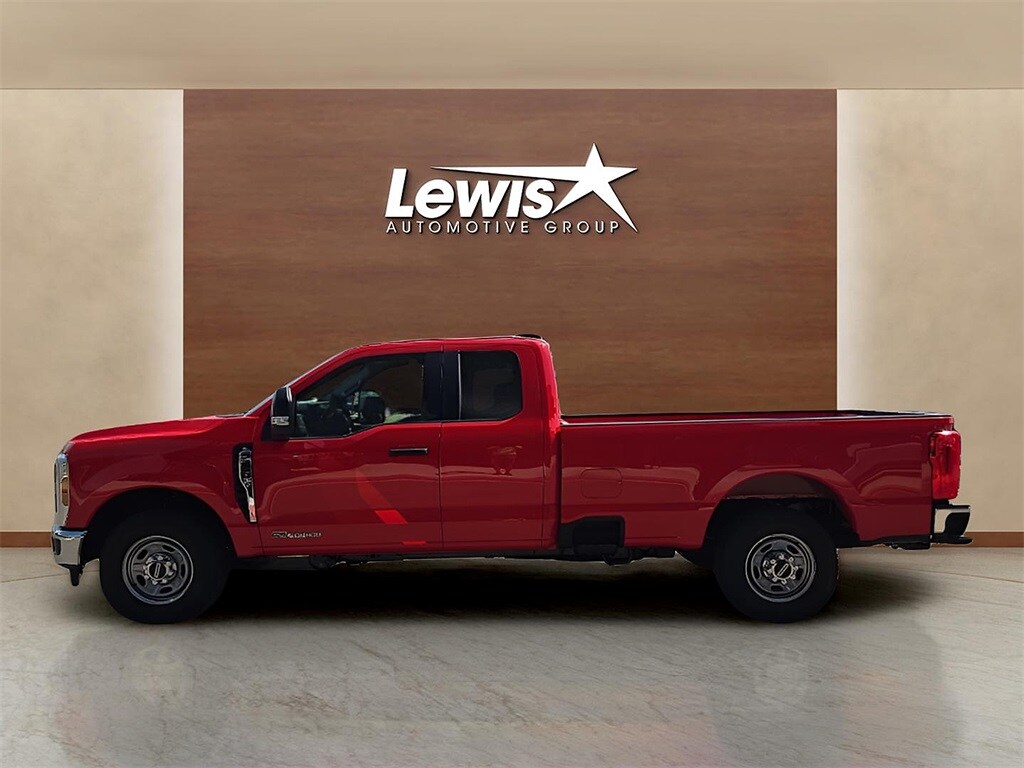 2026 Ford F-250 photo 2