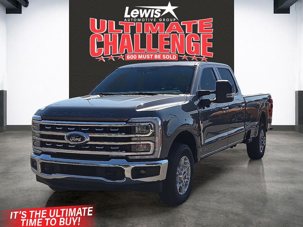 New 2026 Ford F-250SD XLT Truck Crew Cab