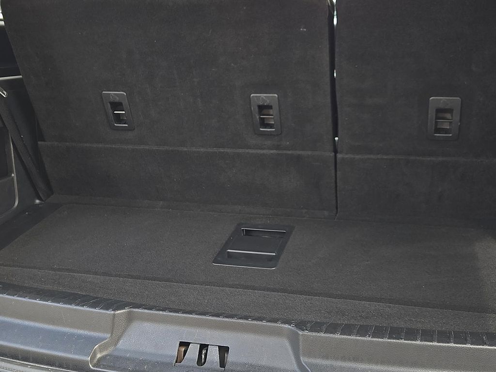 2020 Ford Expedition Platinum - Photo 8